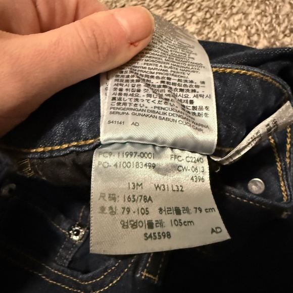 Levi’s Mid Rise Skinny Jeans Dark Wash size 13 M - Picture 3 of 5